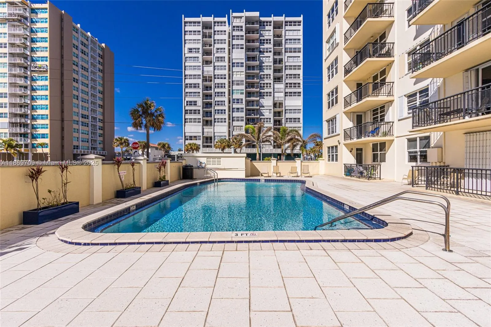 1501 S Ocean Dr, #1403