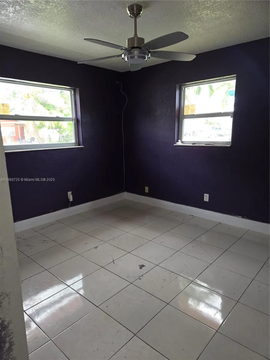3000 NW 8th Ct