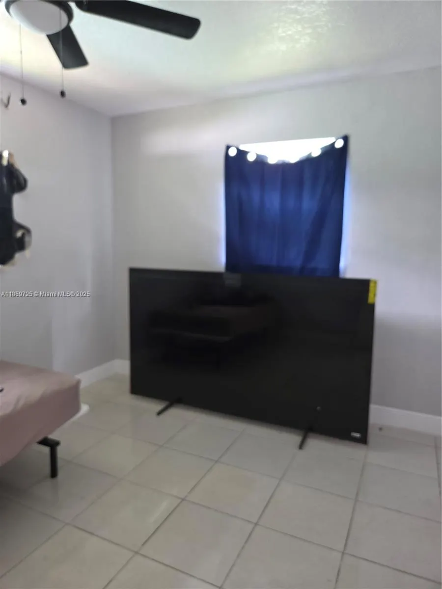 3000 NW 8th Ct