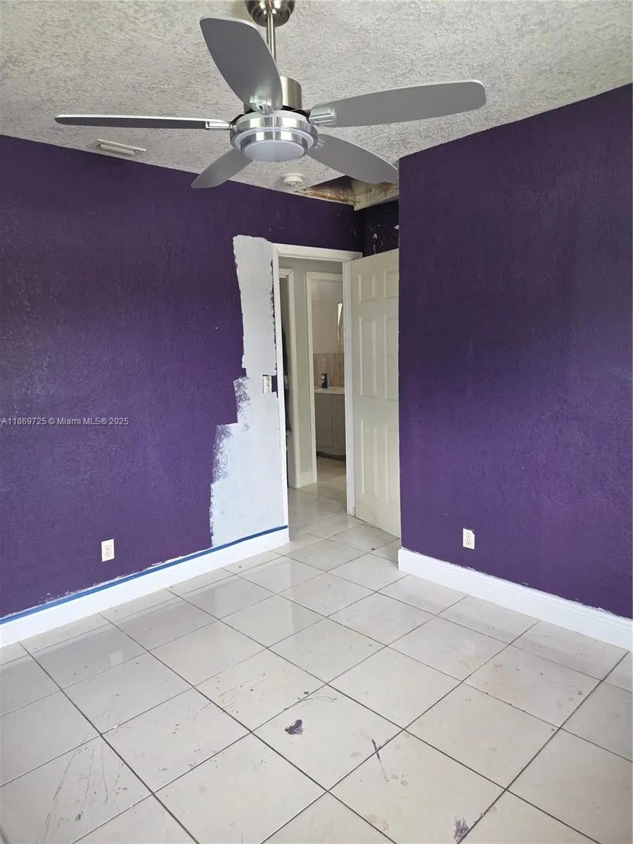 3000 NW 8th Ct