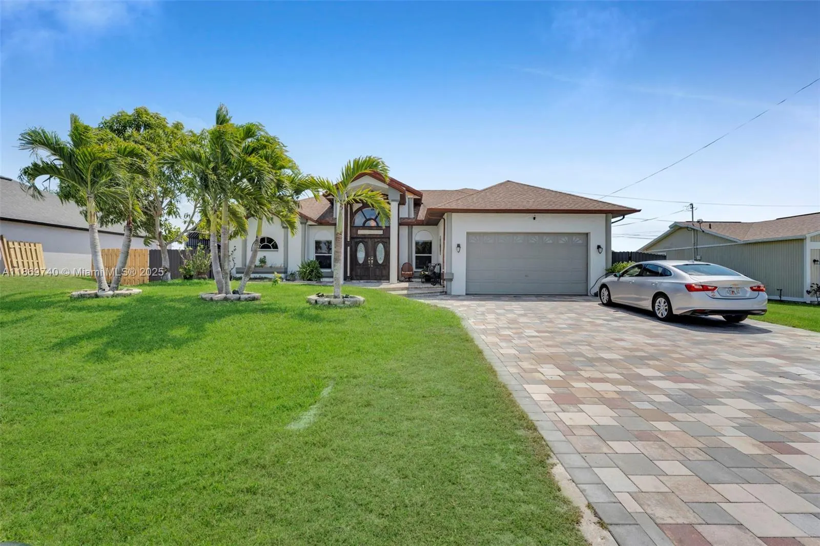 128 SW 19th LN.
