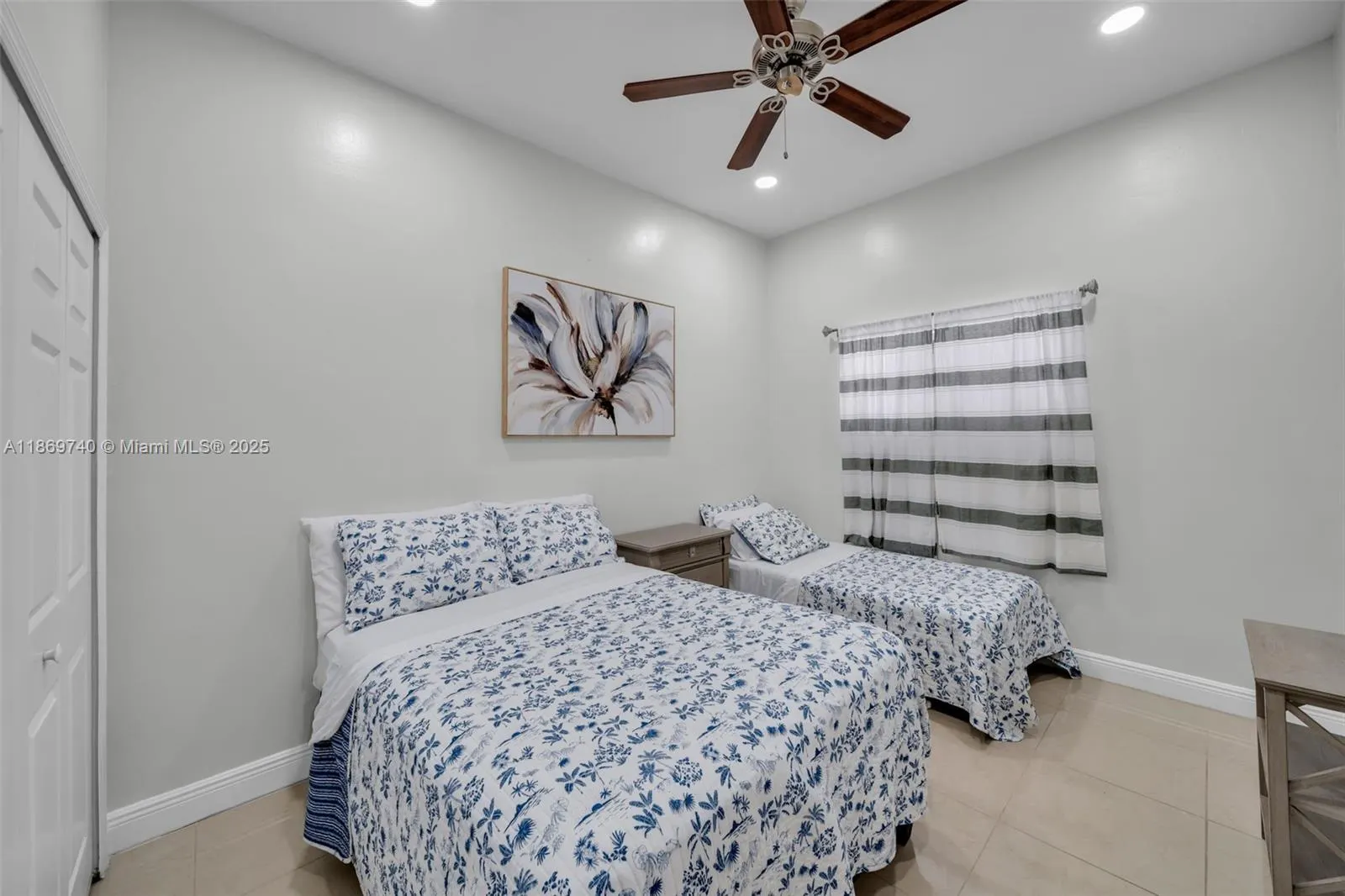 128 SW 19th LN.