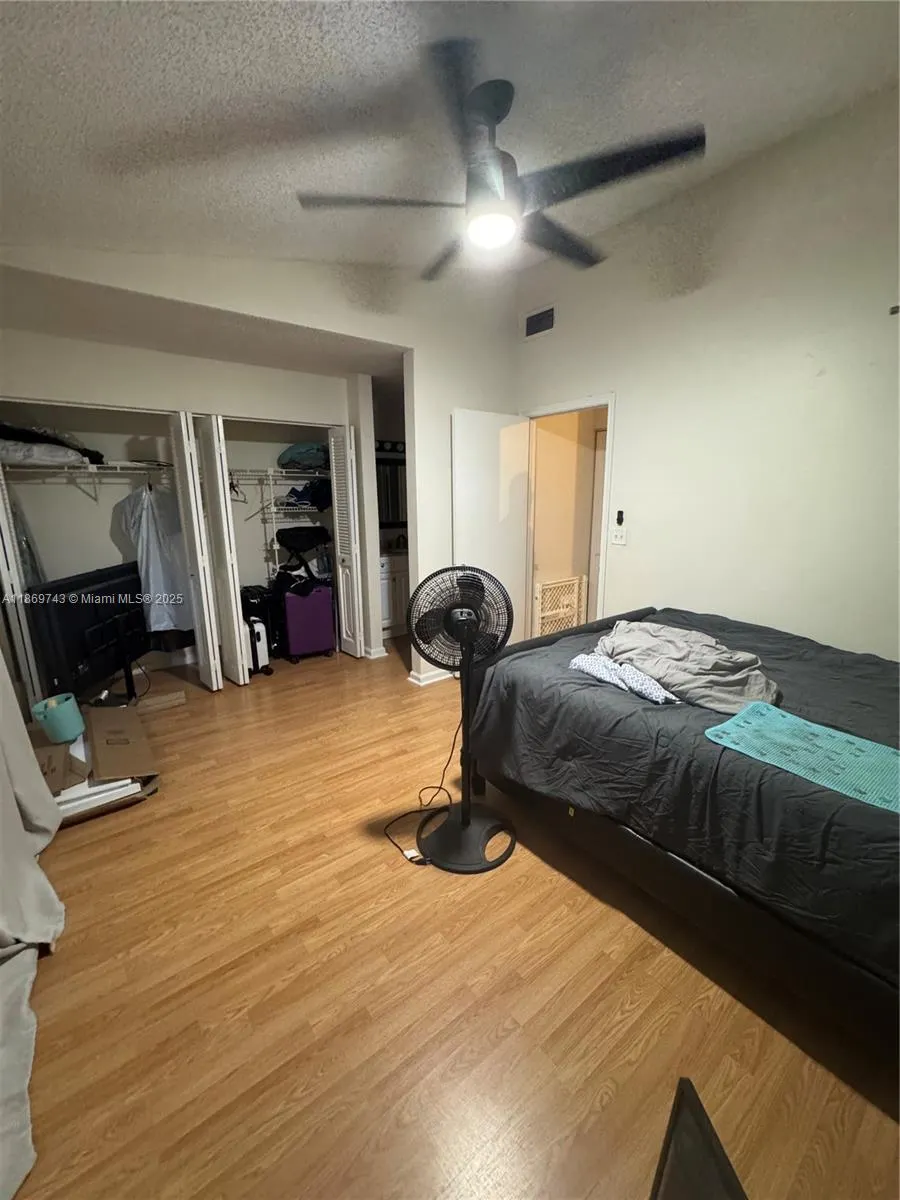 9170 NW 44th Ct