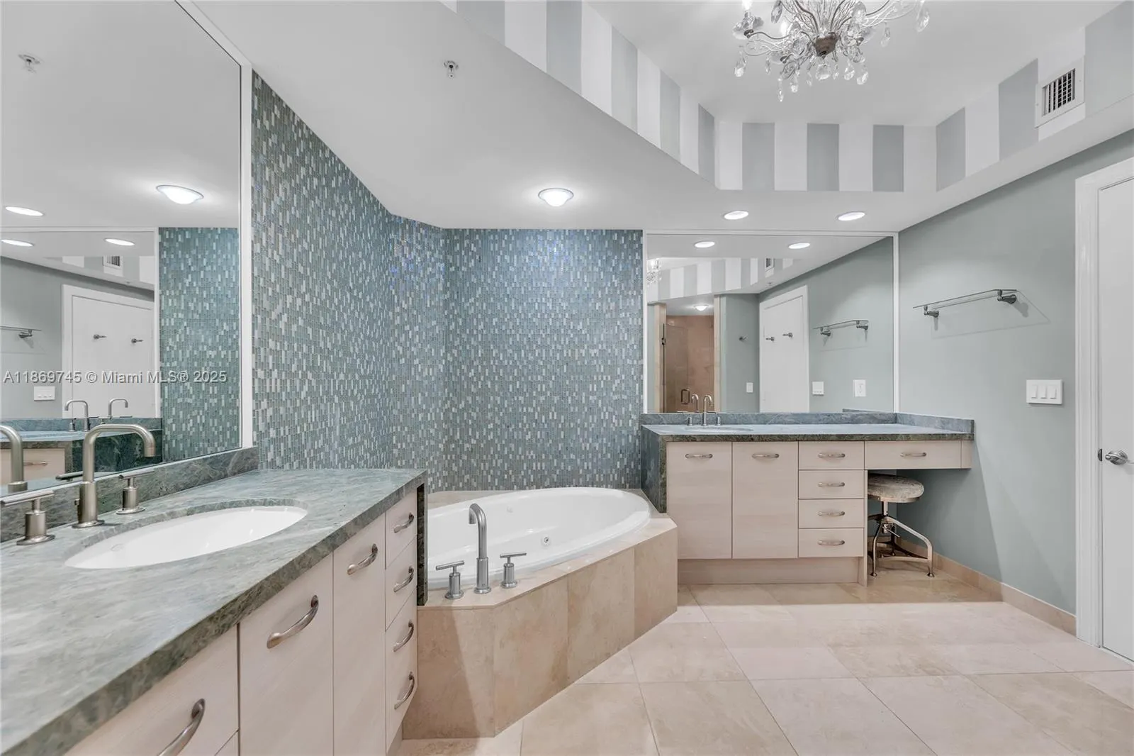 3535 S Ocean Dr, #1405