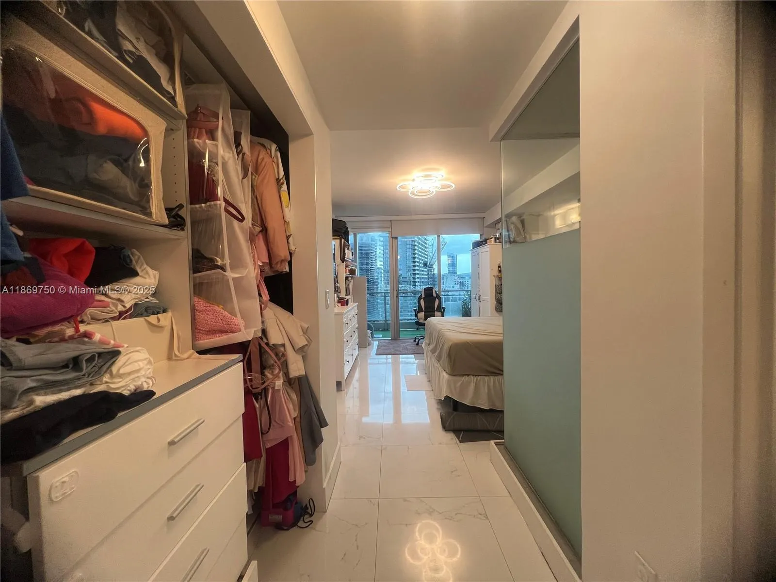 92 SW 3rd St, #3803