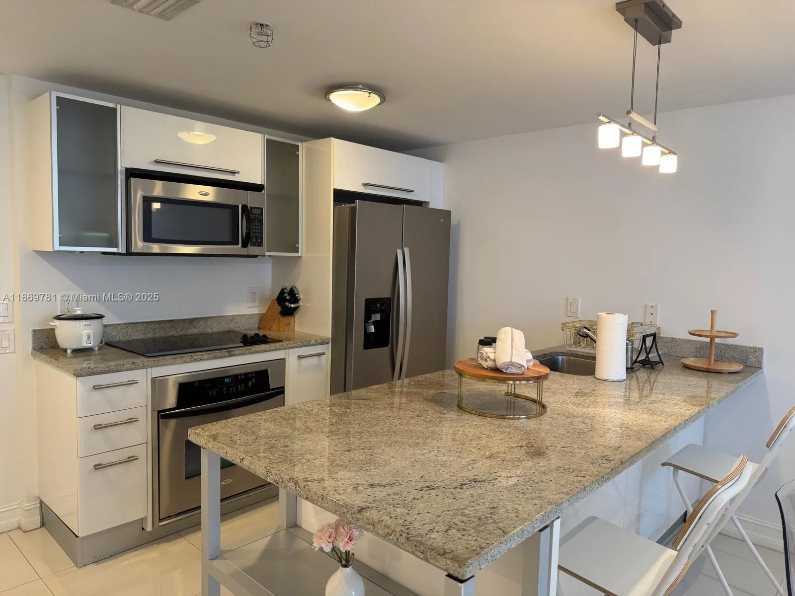 185 SW 7th St, #2808