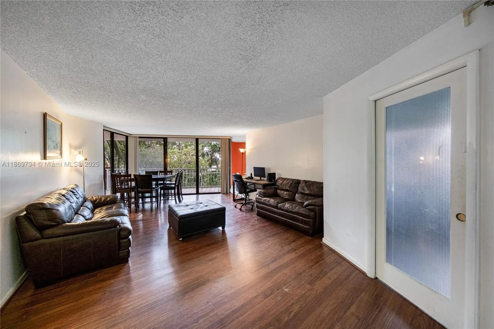 2000 Towerside Ter, #412