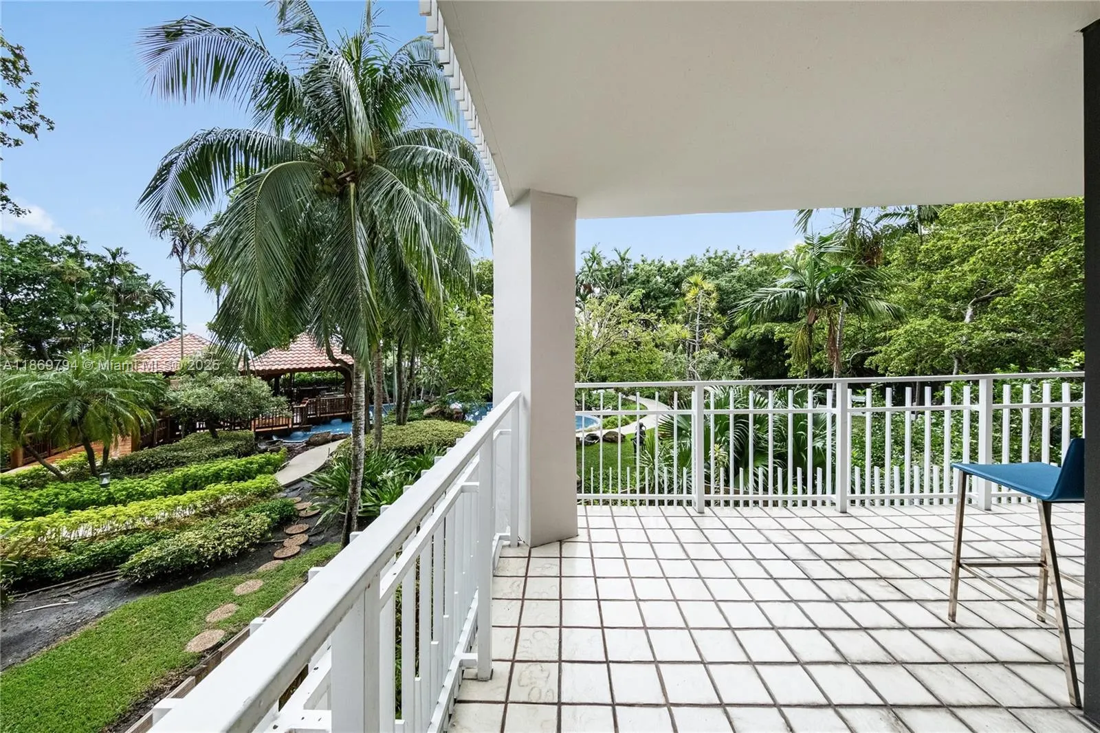 2000 Towerside Ter, #412