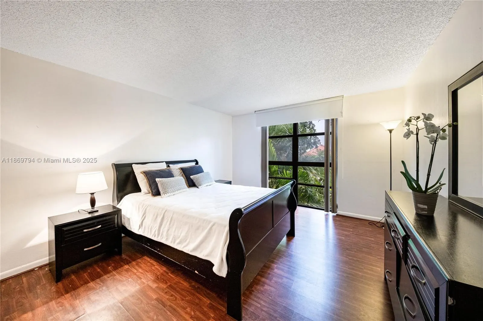 2000 Towerside Ter, #412
