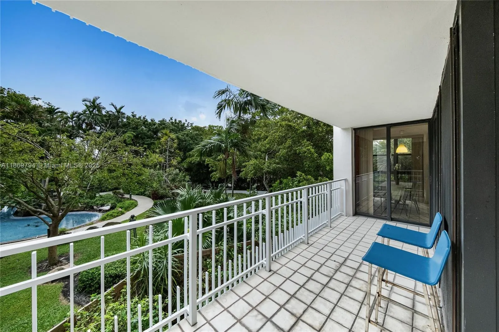 2000 Towerside Ter, #412