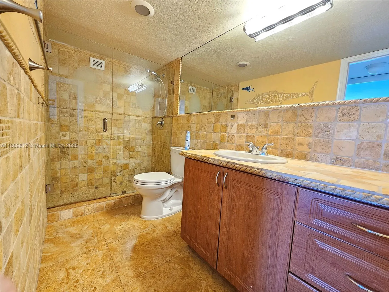 427 Golden Isles Dr, #16E
