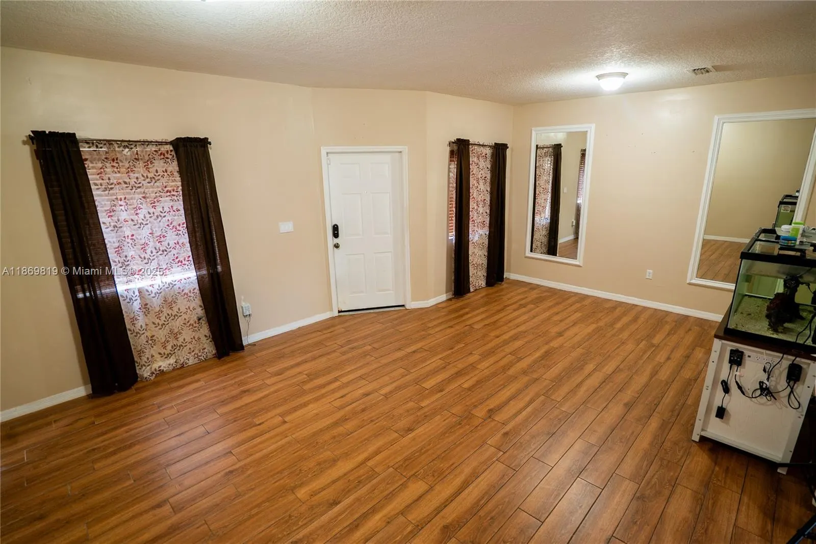 2930 SE 15th Ter