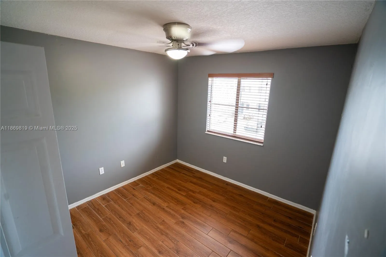 2930 SE 15th Ter