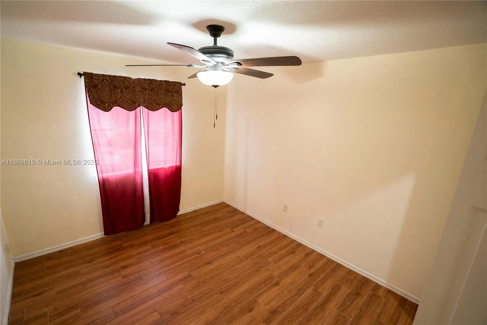 2930 SE 15th Ter