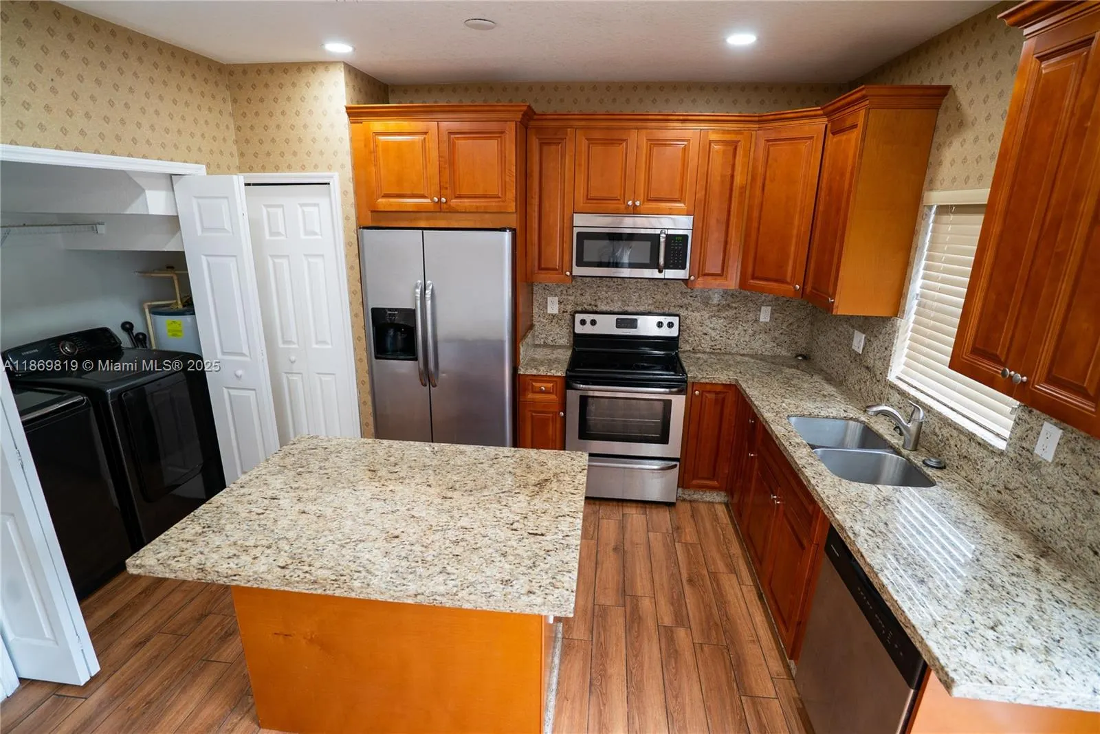 2930 SE 15th Ter