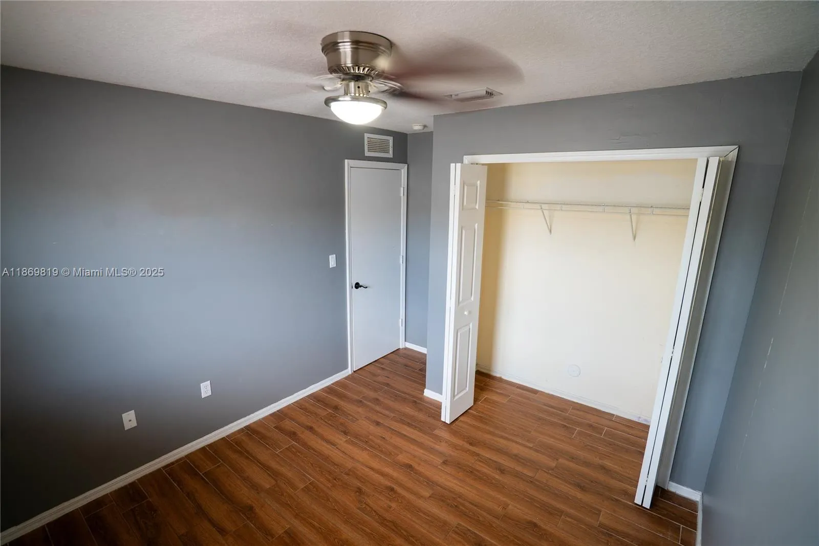 2930 SE 15th Ter