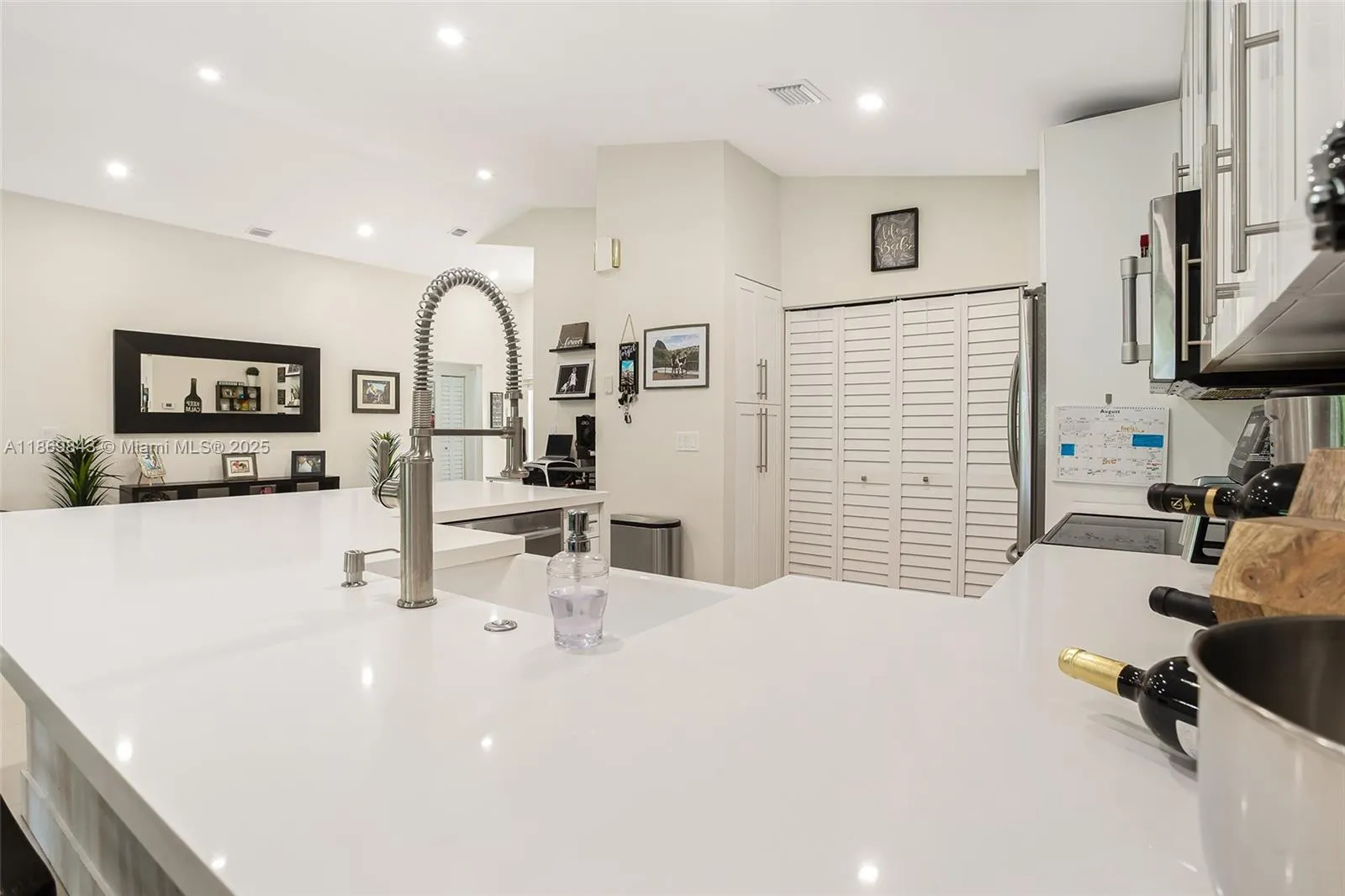16298 La Costa Dr