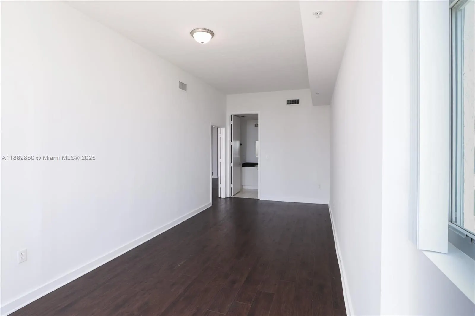 2200 NE 4th Ave, #709