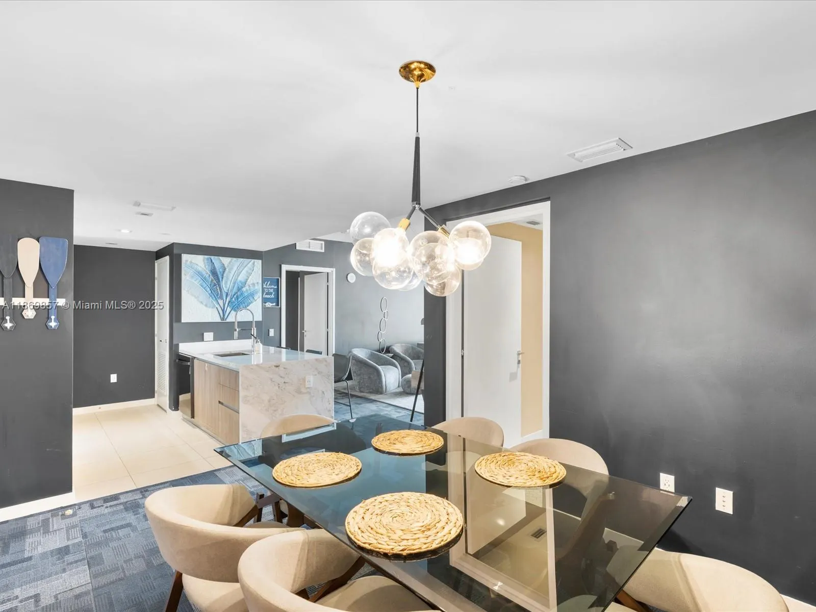 401 N Birch Rd, #603