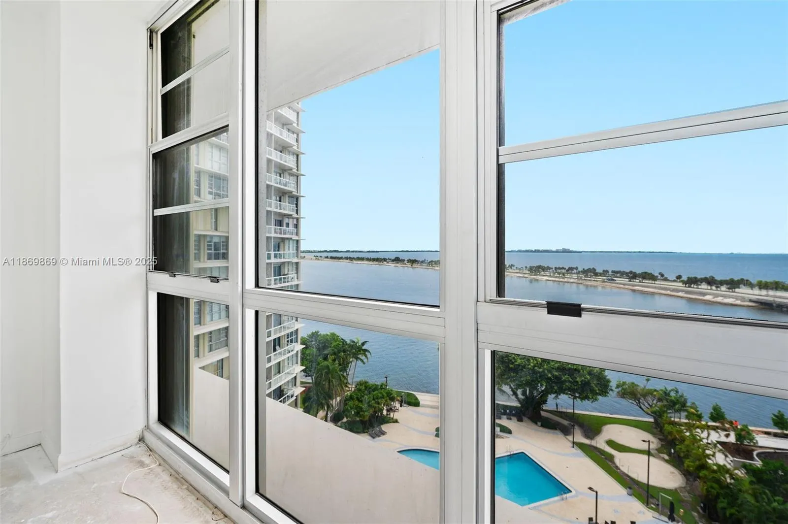 2451 Brickell Ave, #10S