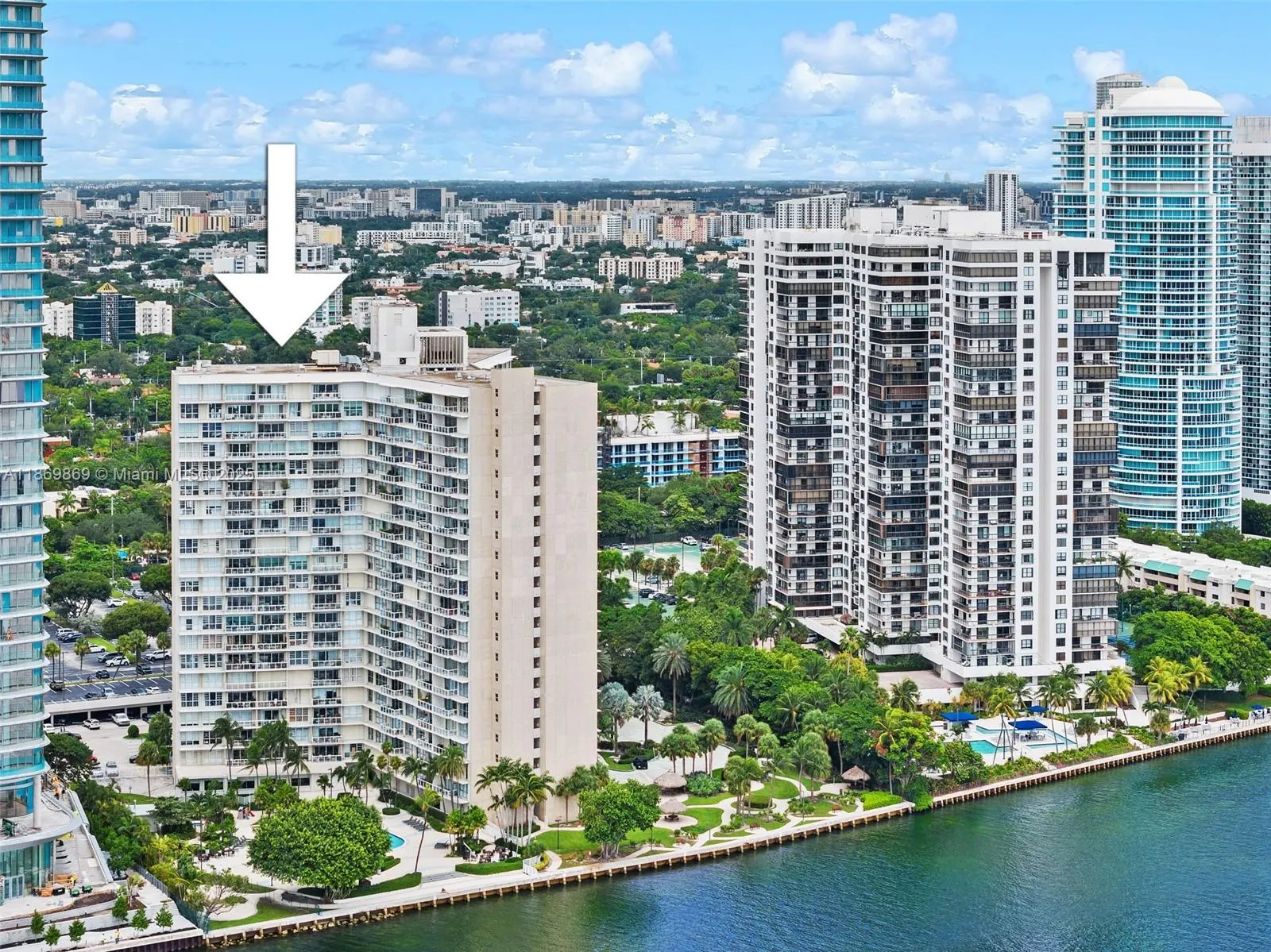 2451 Brickell Ave, #10S