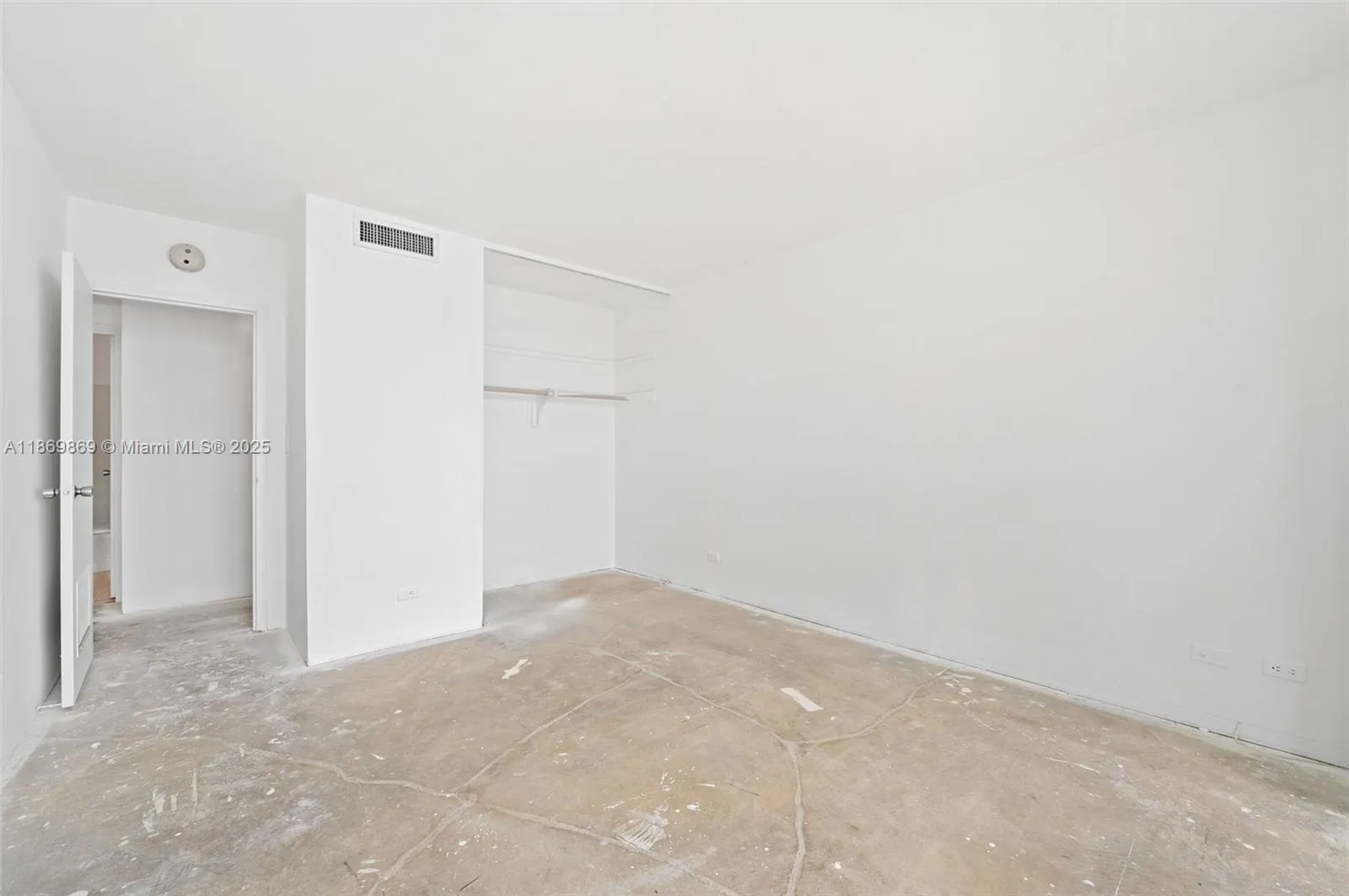 2451 Brickell Ave, #10S
