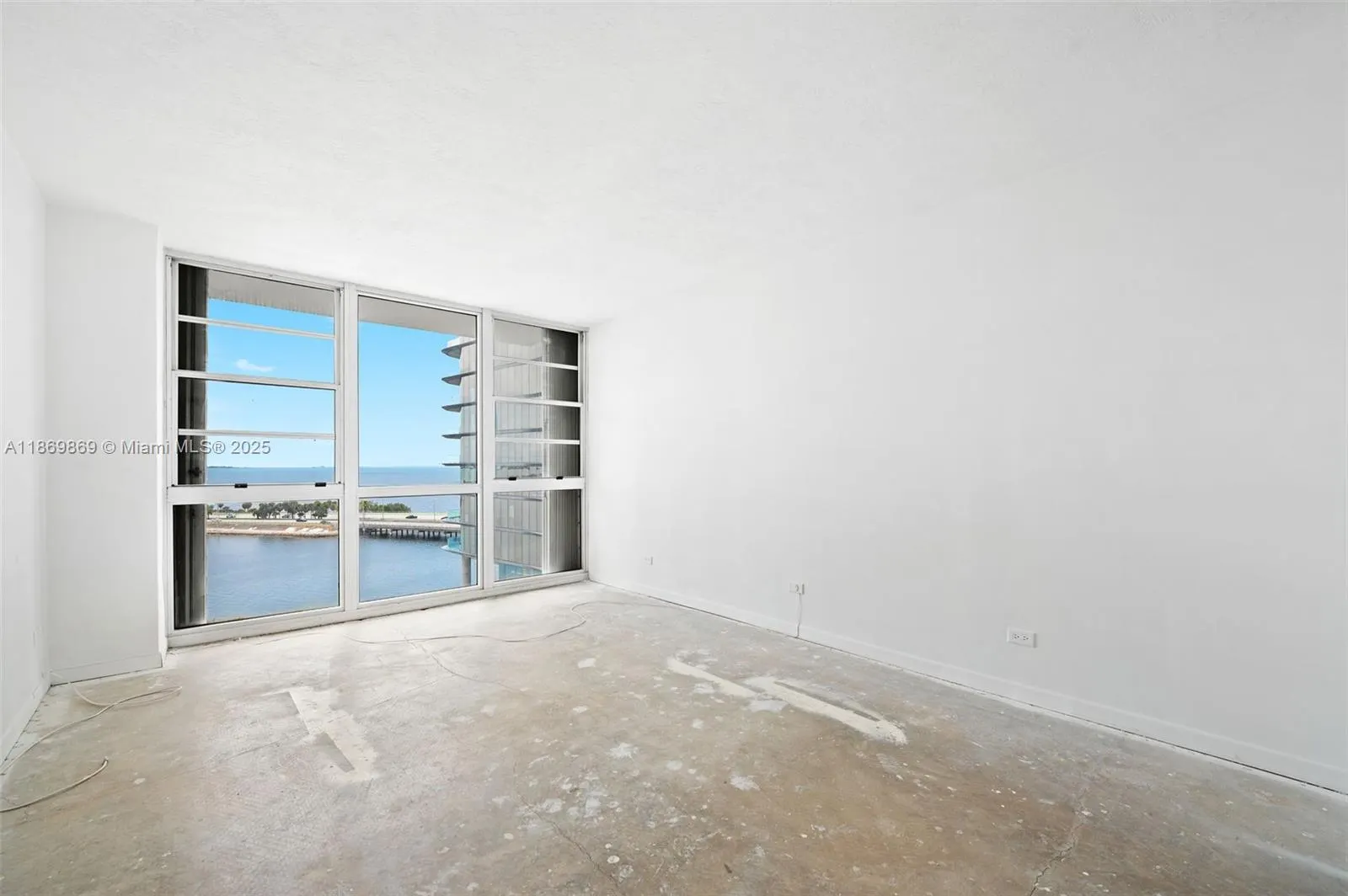 2451 Brickell Ave, #10S