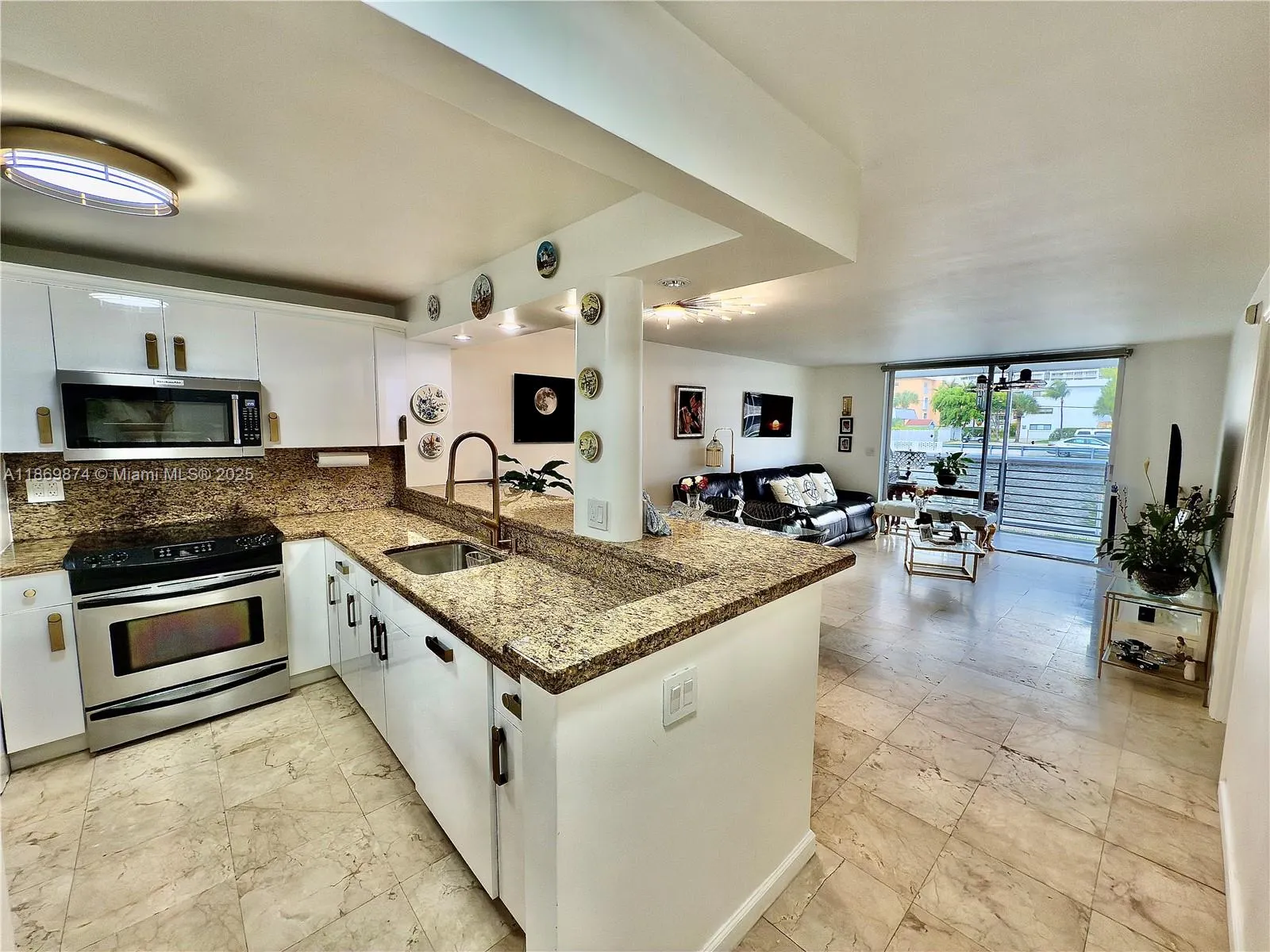 3551 NE 169th St, #105