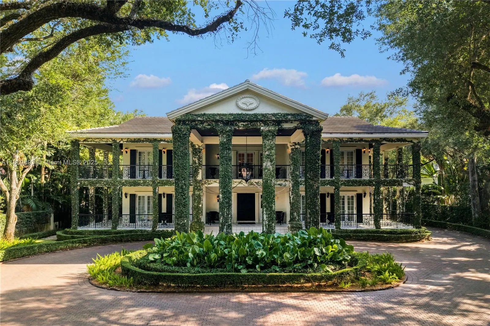612 Sunset Dr