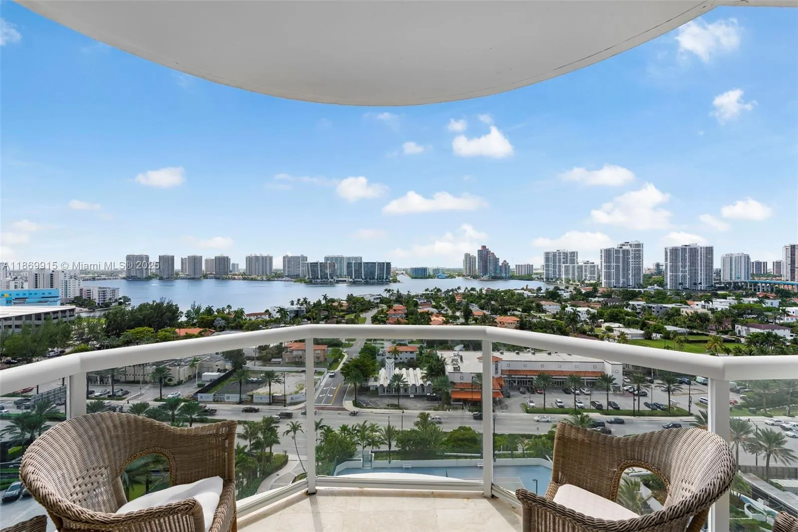 18671 Collins Ave, #1603