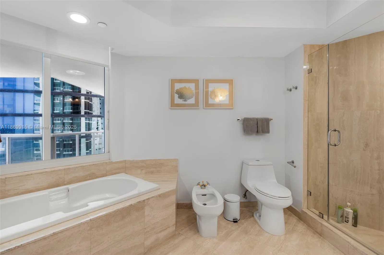 18671 Collins Ave, #1603