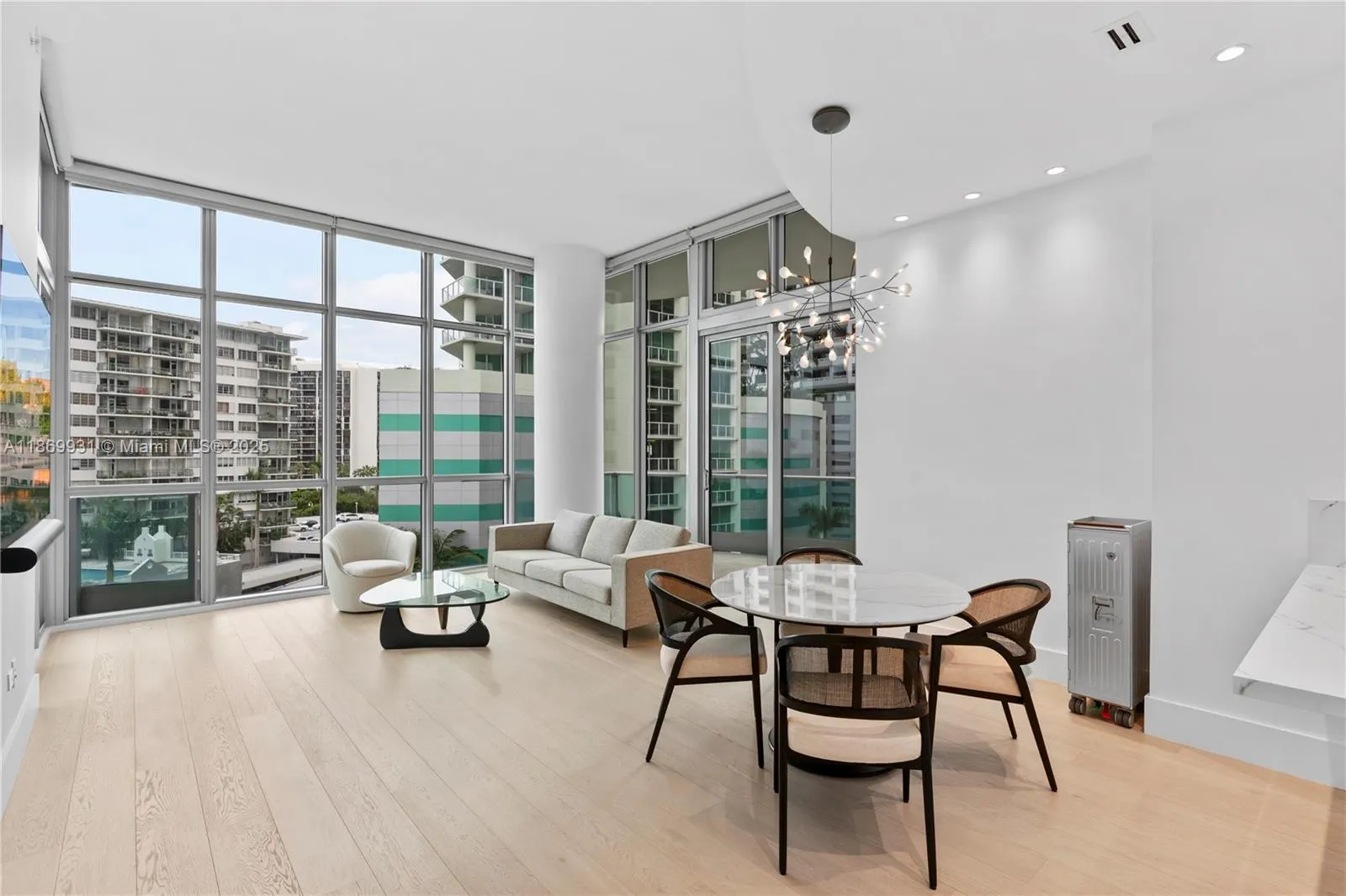 1331 Brickell Bay Dr, #608
