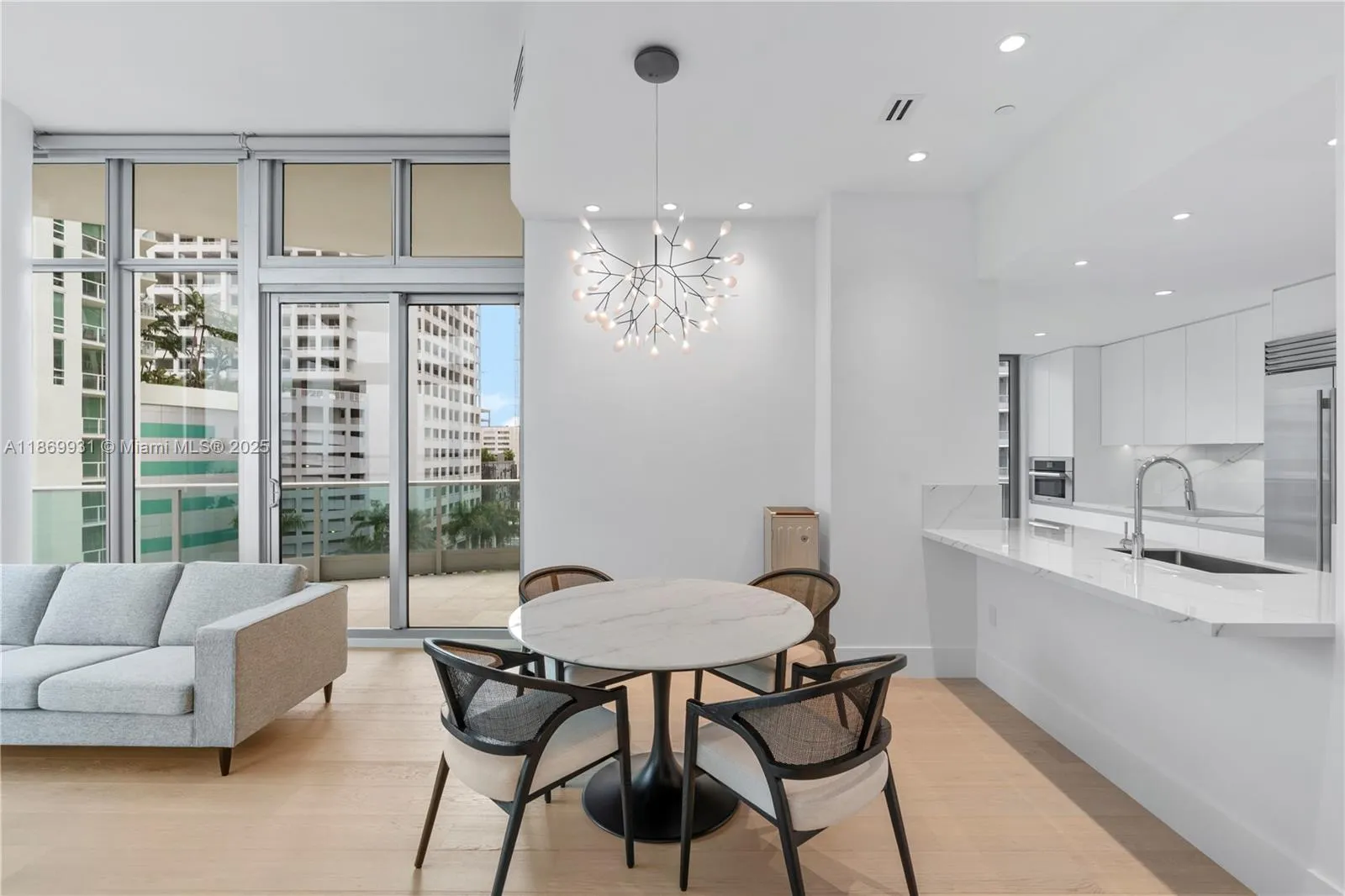1331 Brickell Bay Dr, #608
