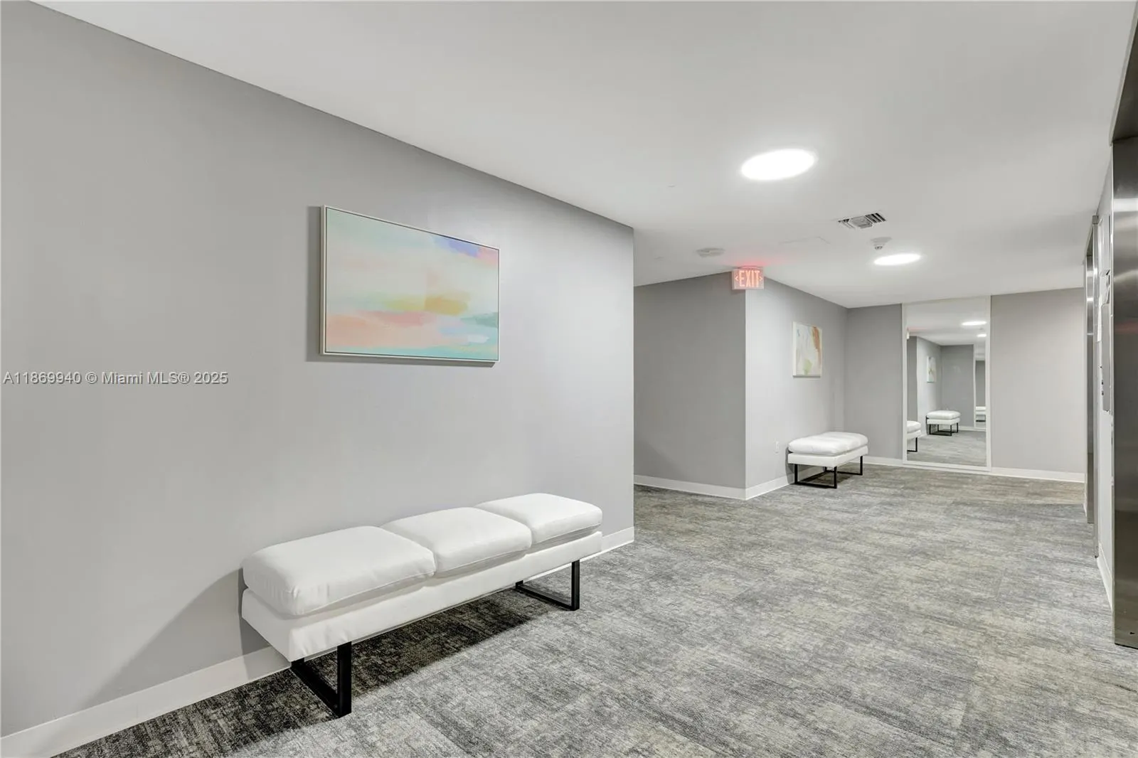 20100 W Country Club Dr, #406