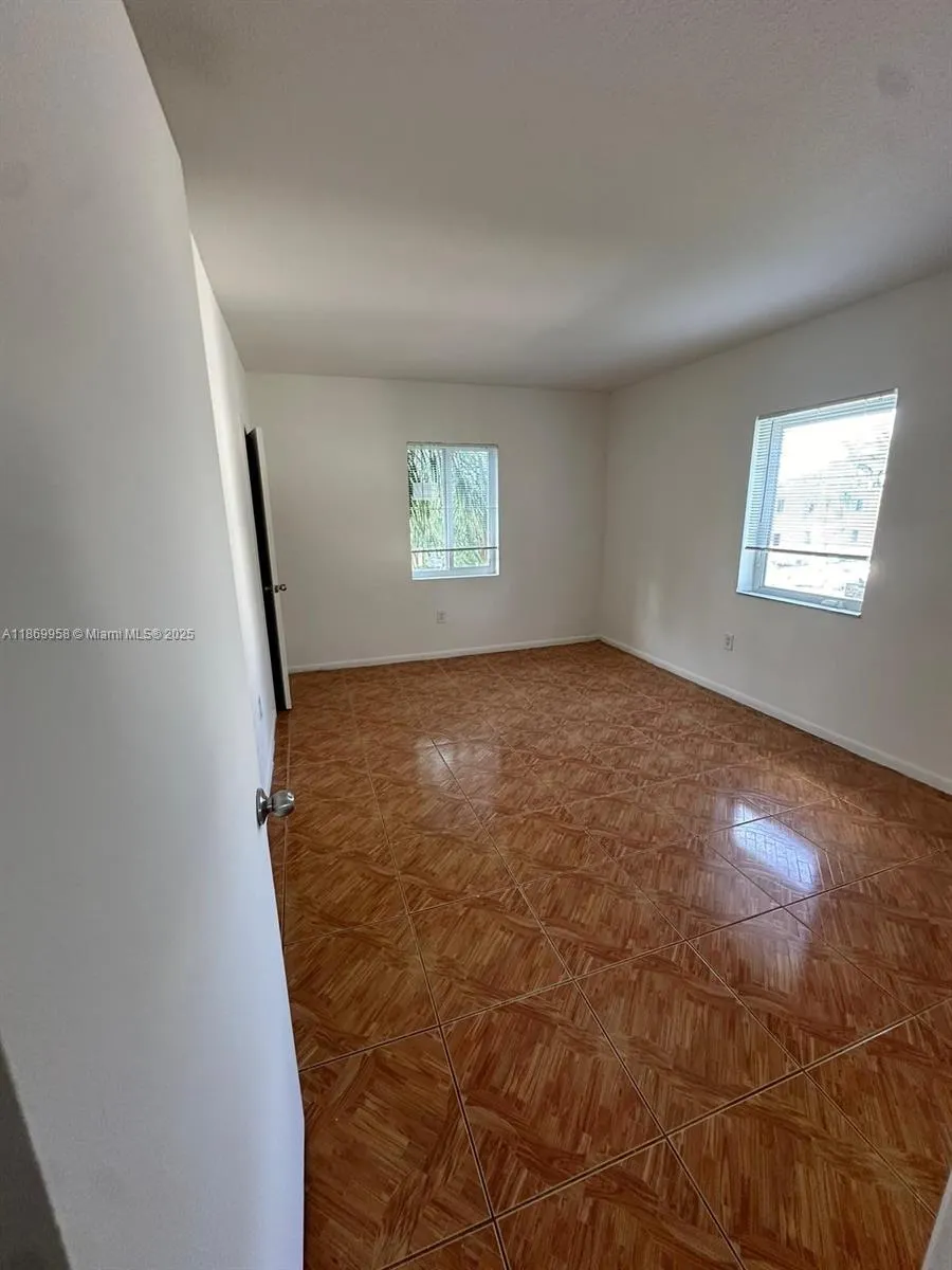 407 NW 84th St, #407