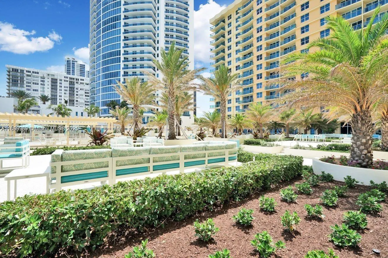 2501 S Ocean Dr, #433