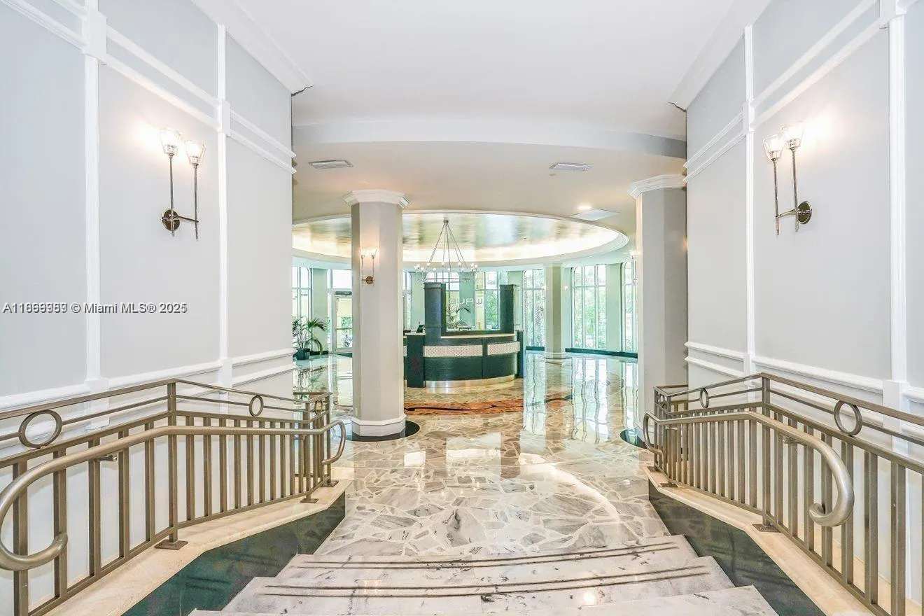2501 S Ocean Dr, #433