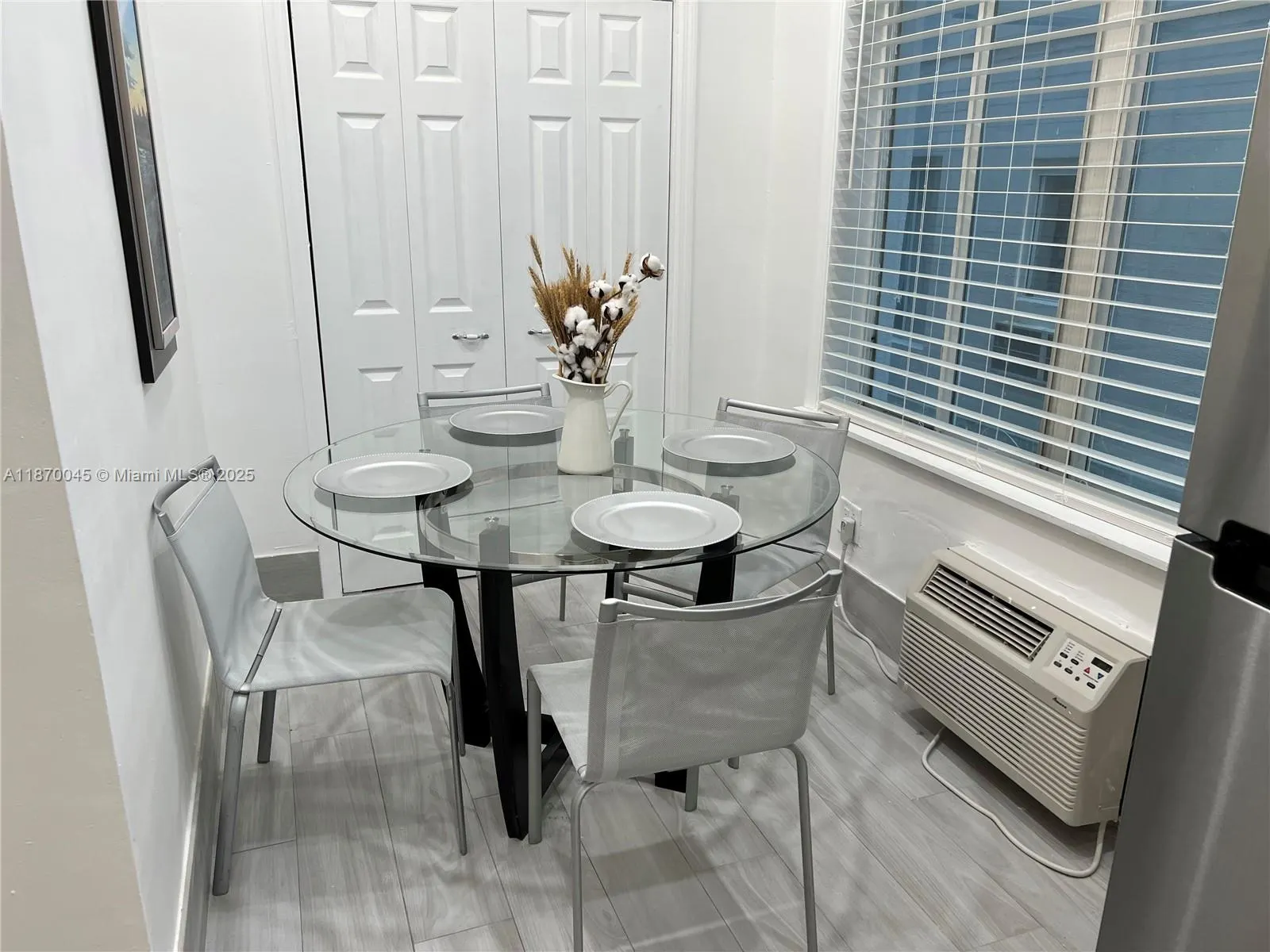 3710 Collins Ave, #N-103