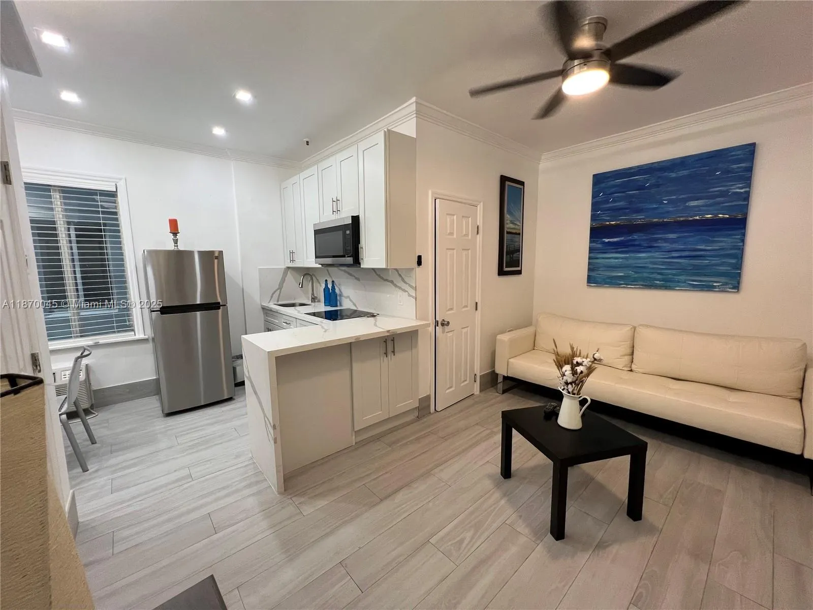 3710 Collins Ave, #N-103