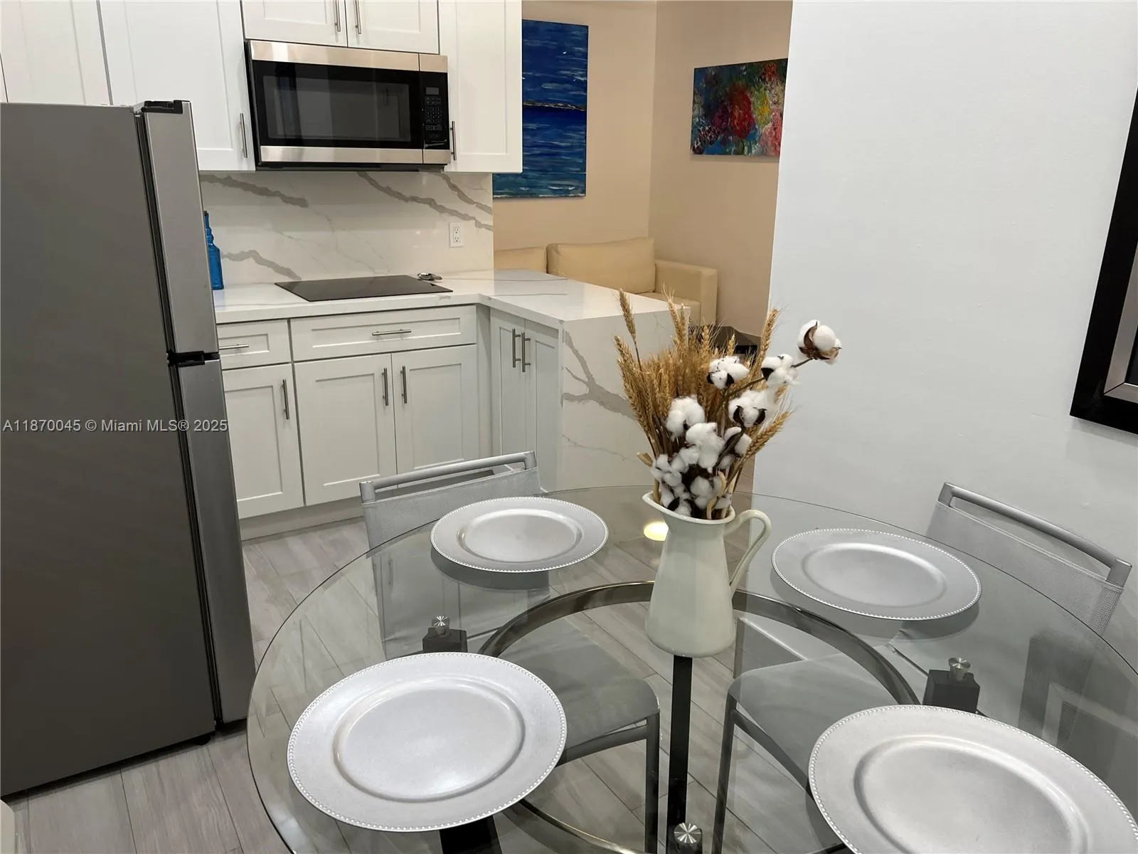 3710 Collins Ave, #N-103