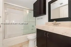 1200 Brickell Bay Dr, #4114