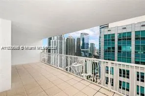 1200 Brickell Bay Dr, #4114