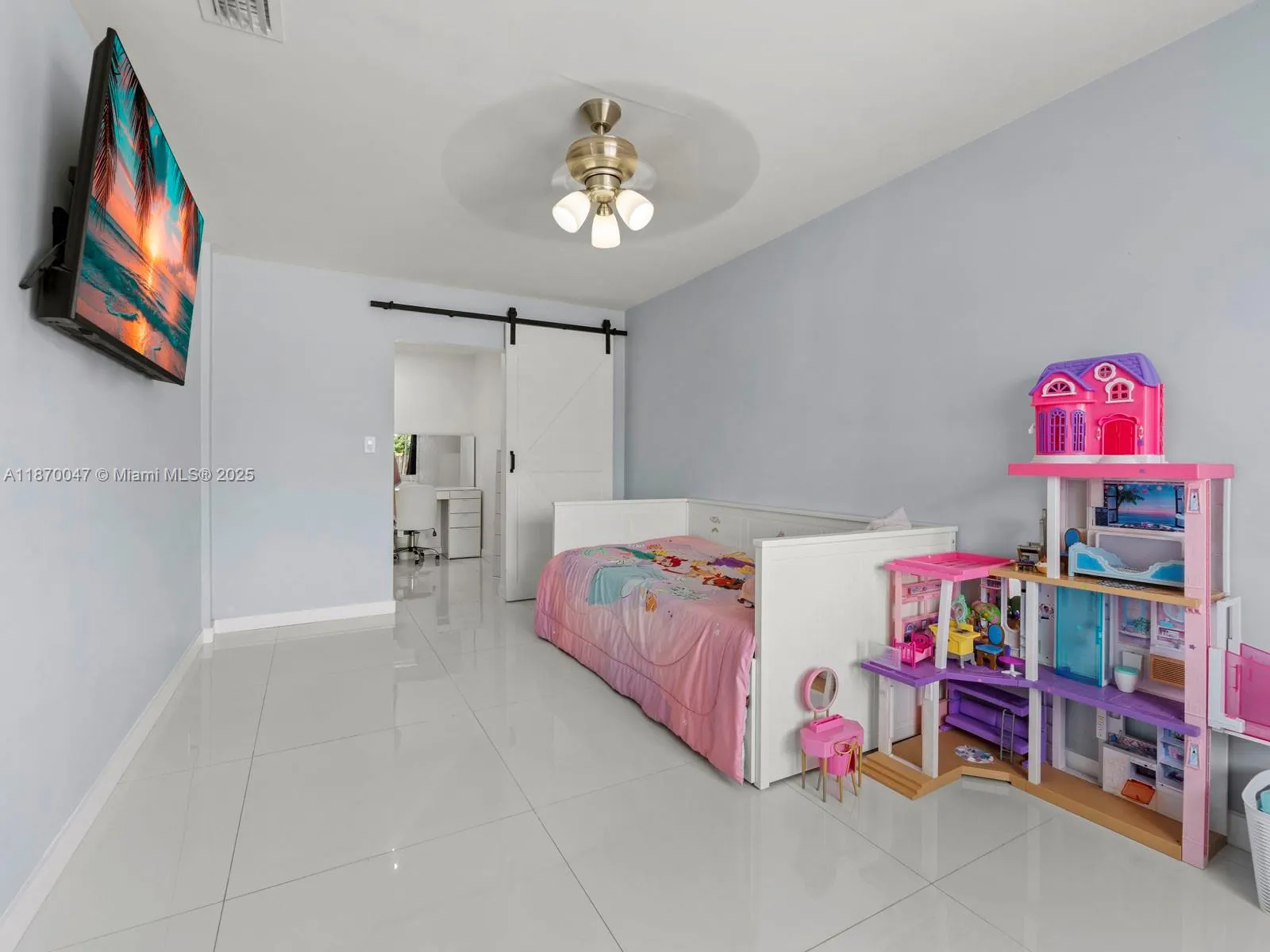 11350 SW 46th St