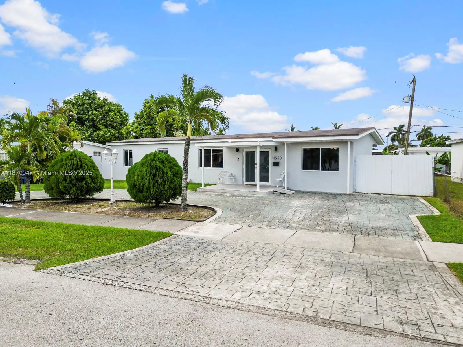 11350 SW 46th St