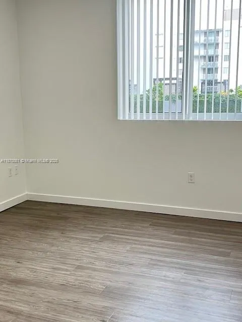 601 NE 23rd St, #1003