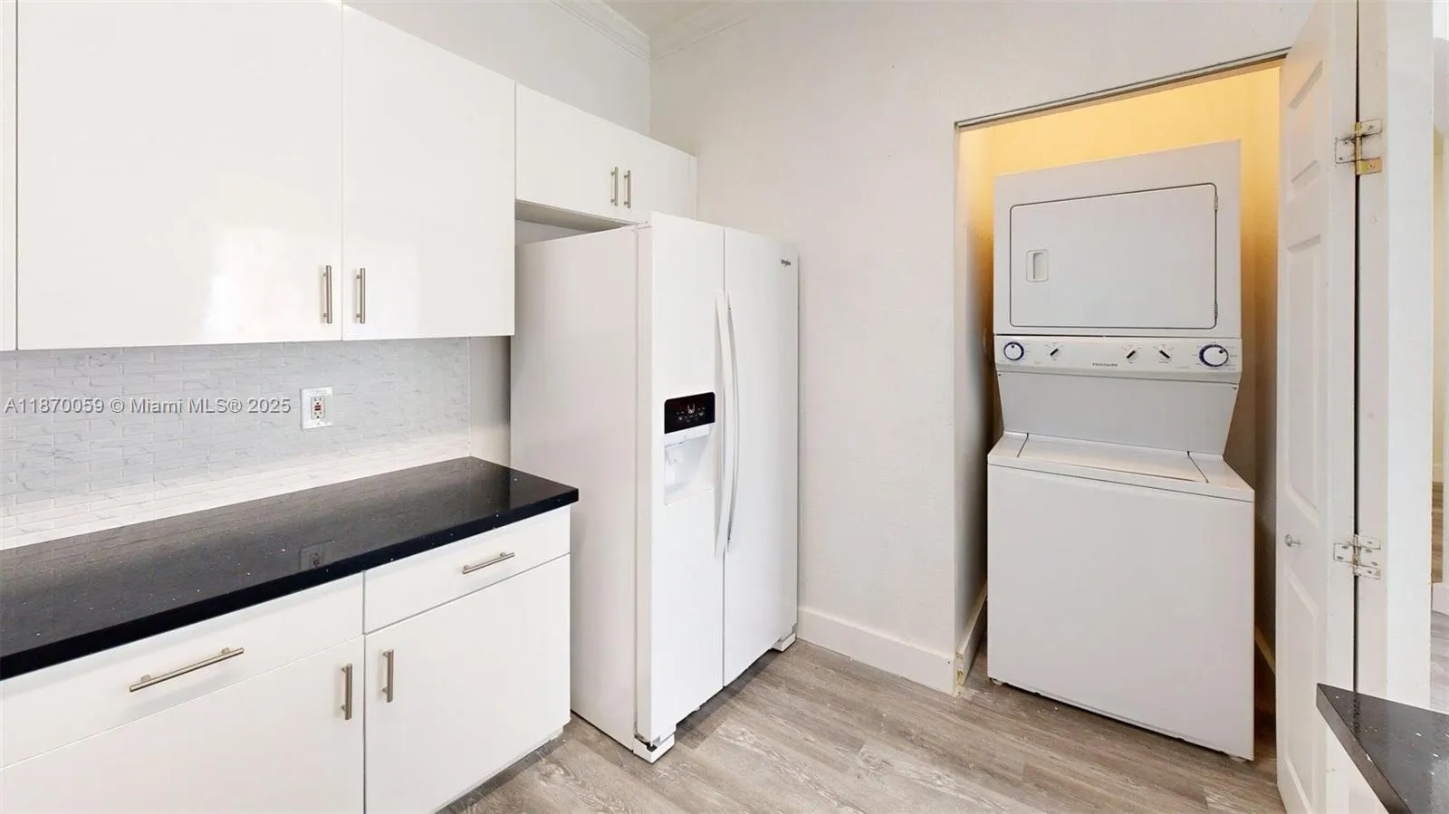 230 SE 29th Ave, #2
