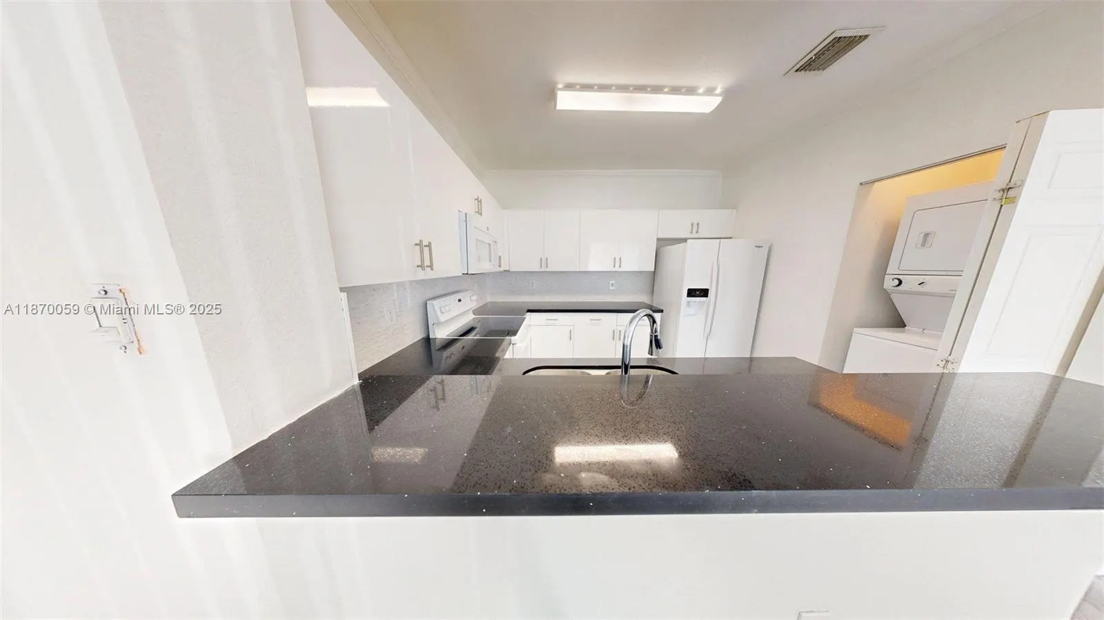 230 SE 29th Ave, #2