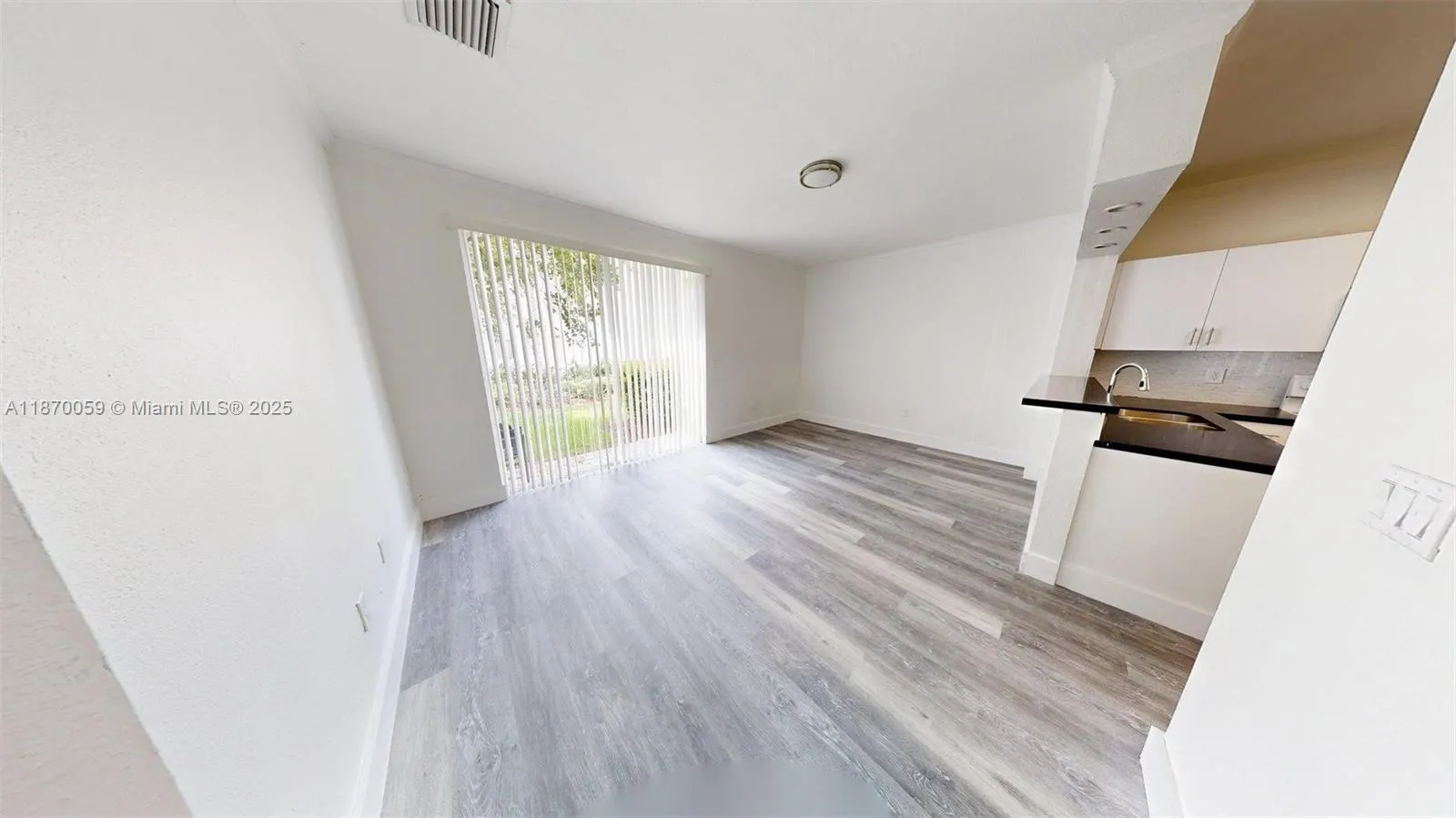 230 SE 29th Ave, #2