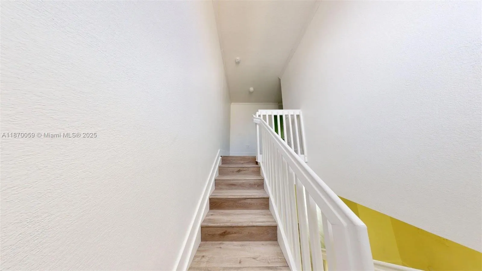 230 SE 29th Ave, #2