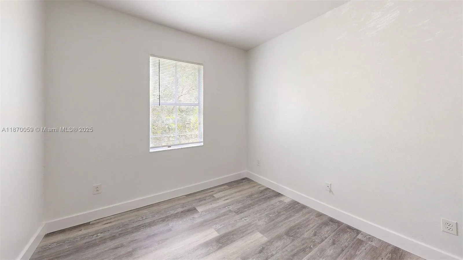 230 SE 29th Ave, #2